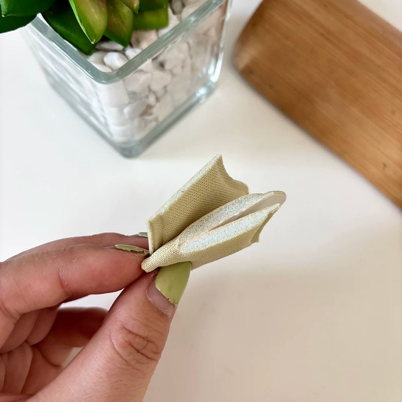 Self-stick Sponge Heel Grips S - đánh giá và giá Sneaker Care