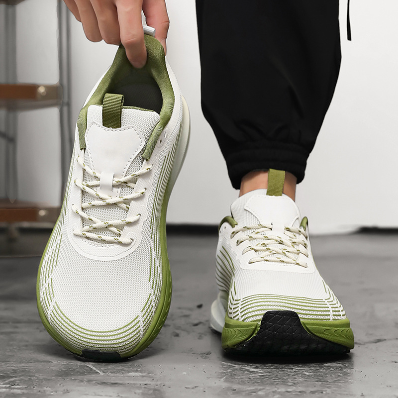 Man Wide Toe Box Running Shoe  - đánh giá và giá Sneaker Case